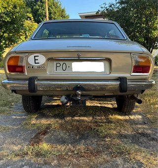 Peugeot 504 GL1800 de 1980 (vehiculo en VIGO)