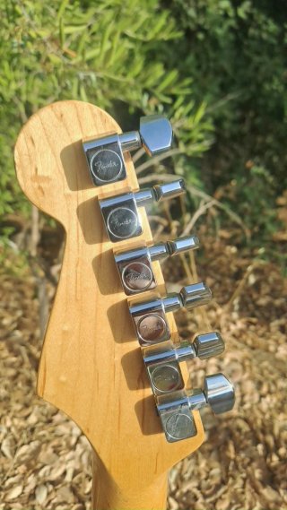 Fender Stratocaster
