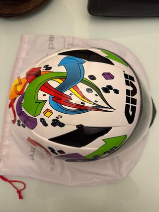 Casco Givi Infantil Blanco y Verde + Funda