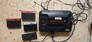 Sega Master System II con mando y 3 juegos