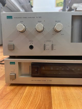 Amplificador Sansui A-505 y Sintonizador AM/FM