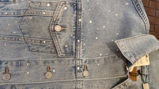 Cazadora Levi's vaquera con strass
