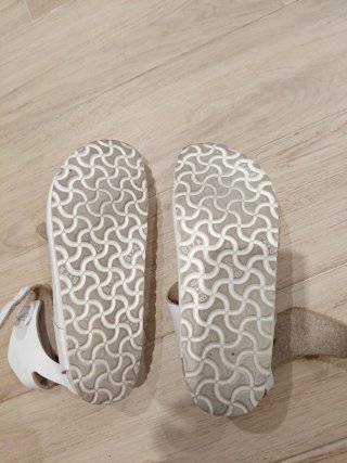 Sandalias Birkenstock Blancas Tiras Ajustables