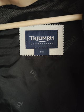 Chaqueta Moto Triumph Cuero Negra