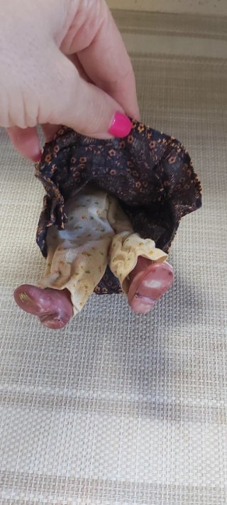 Muñeca de porcelana vintage