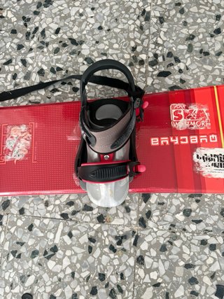 Tabla de Snowboard Roja