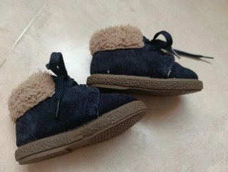 Botas de bebé con forro de pelo