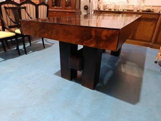 GRAN MESA DE COMEDOR RÚSTICA EXTENSIBLE