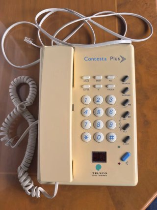 Teléfono fijo Telyco Contesta Plus beige