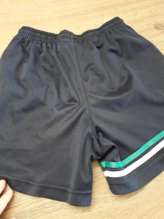 Pantalón corto deporte Colegio Los Olivos Talla 16
