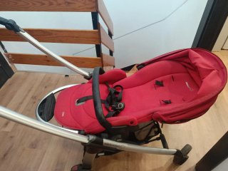 Carrito de bebé Bebeconfort rojo