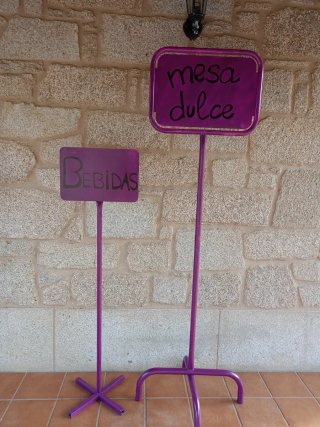Letreros para fiestas morados Venta en persona