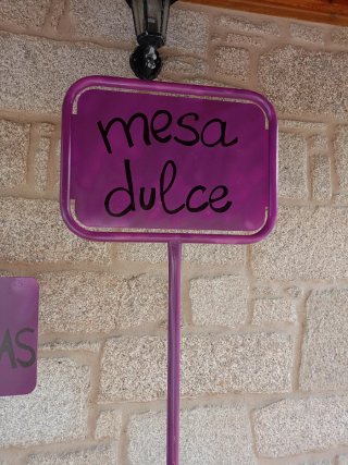 Letreros para fiestas morados Venta en persona