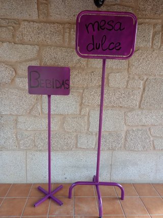 Letreros para fiestas morados Venta en persona