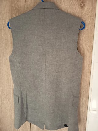 Chaleco Sastre Gris Bershka Talla XS