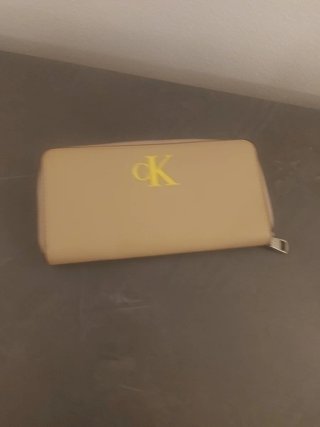 Portafoglio donna Calvin Klein beige oro