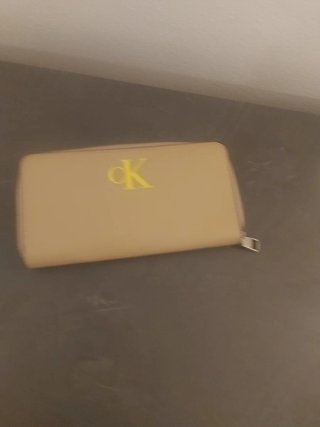 Portafoglio donna Calvin Klein beige oro