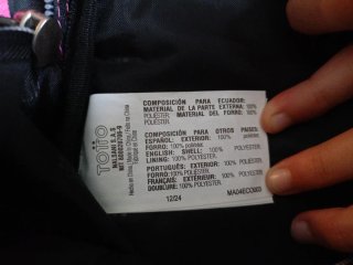 Mochila y estuche de marca TOTTO multicolor