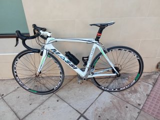 Bicicleta de carretera Massi  Team