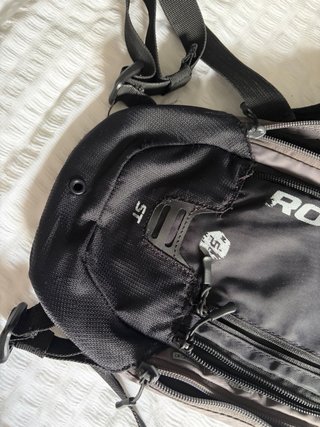 Mochila Roc Rider Negra/Gris