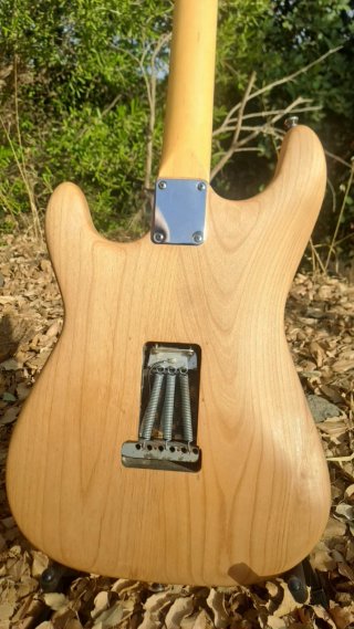 Guitarra Eléctrica Madera Natural
