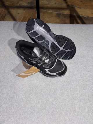 Zapatillas Asics Talla 39 Negro/Gris