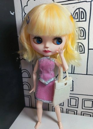 Blythe Custom Sabrina Carpenter