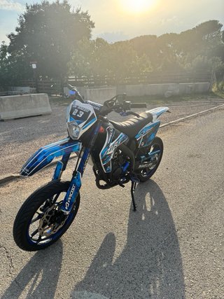 Carenado Rieju MRT Supermotard Vinilo Azul