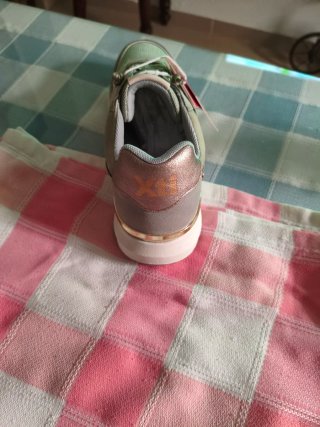Zapatillas deportivas Xti mujer grises y verdes