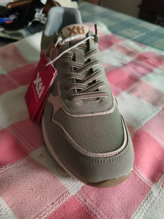 Zapatillas deportivas Xti mujer grises y verdes