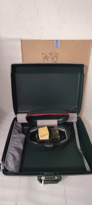 Maleta y neceser Samsonite verde