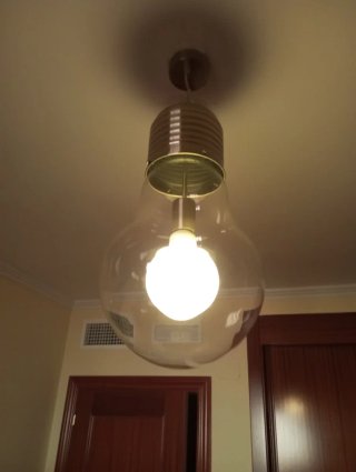 Lámpara Bombilla Grande Transparente