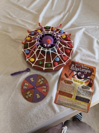 Juego de mesa Doña Araña Patas Largas