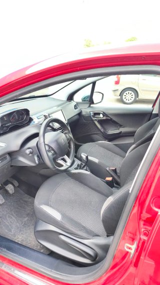 Peugeot 208 Style 1.2 Puretech 82cv (2015)