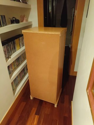 Cajonera alta de madera