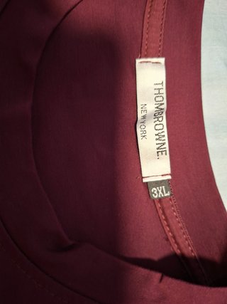 Camiseta estilo Thom Browne burdeos talla 3XL