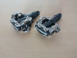 PEDALES SHIMANO AUTOMÁTICOS M520