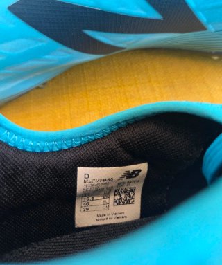 Botas de fútbol New Balance Furon