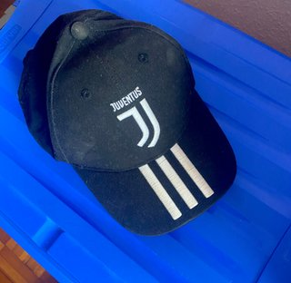 Gorra Juventus Adidas Negra