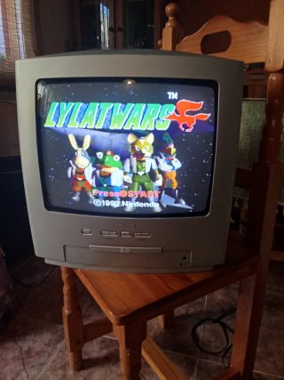Televisor Philips Tubo Gris 14"