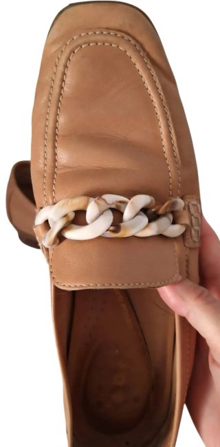 Mocasines Beige Cadena Talla 36.5