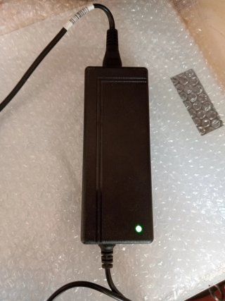 Cargador CD Coming Data CP3615