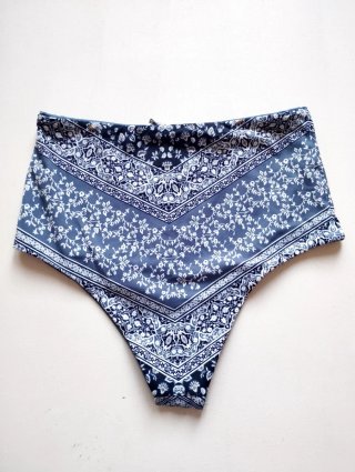 Braguita bikini reversible O'Neill azul y blanco