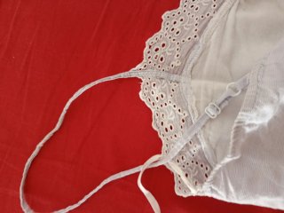 Camiseta de pijama Oysho | Rayas lila y blanco
