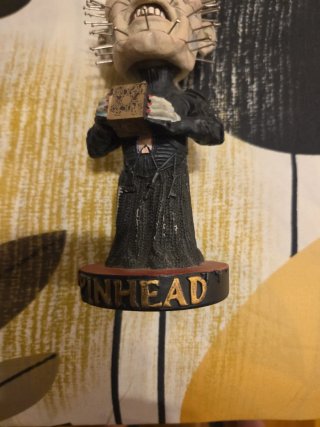 Figura Pinhead Neca