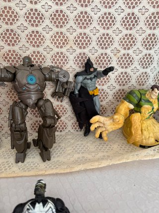 Lote 17 figuras Spiderman y Marvel