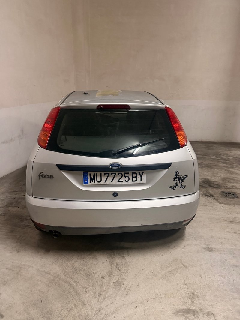 Ford Focus 1999 !!215.000km!! - foto 1