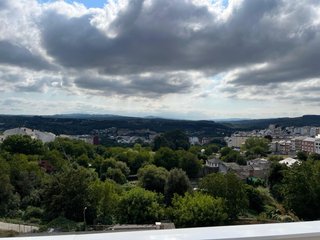 Se alquila una terraza para el dia del eclipse.