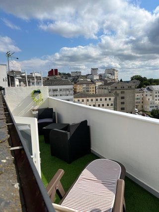 Se alquila una terraza para el dia del eclipse.