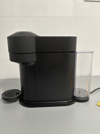 Cafetera Nespresso Vertuo Negra